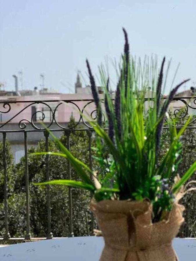 Casa Mint Triana Apartman Sevilla Kültér fotó